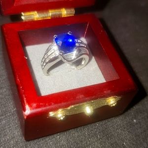 10K White Gold Ring